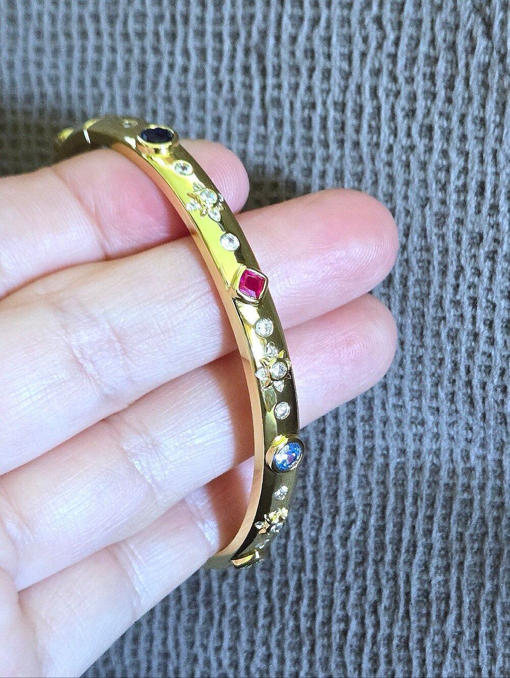 Zeyzey Thin Gold💛 Hinged Bracelet with Cubic Zirconias💎 - NWT - Picture 5 of 16